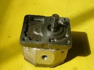 D51A Tandem Komatsu Pump 07400-30200