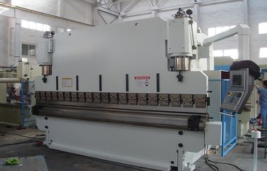 鋼鉄曲がる機械 CNC 油圧 Benchtop の出版物ブレーキ安全 10000KN 1000T/6000mm